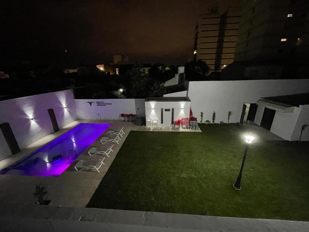 Hotel Trocadero Necochea Buitenkant foto