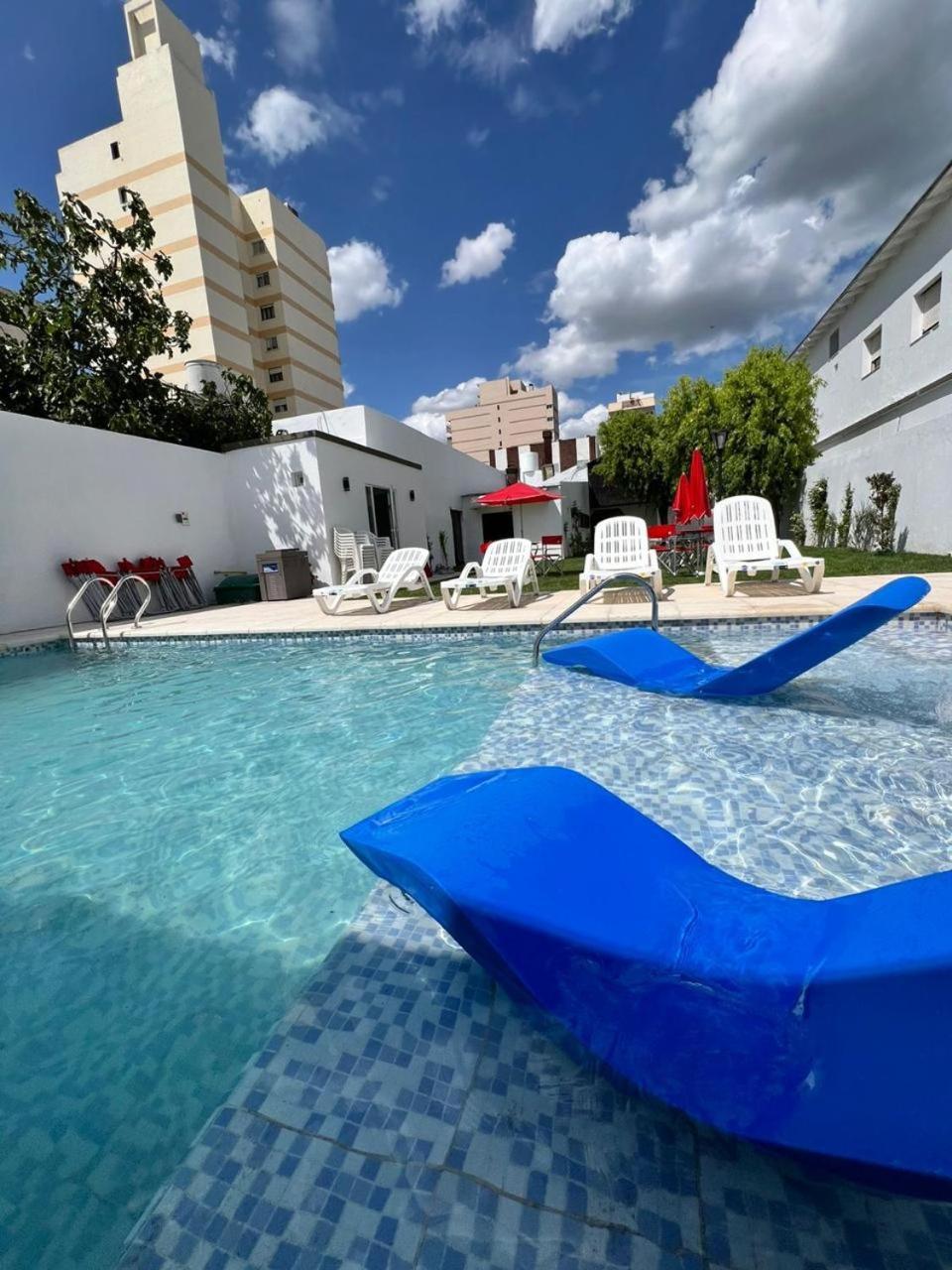 Hotel Trocadero Necochea Buitenkant foto
