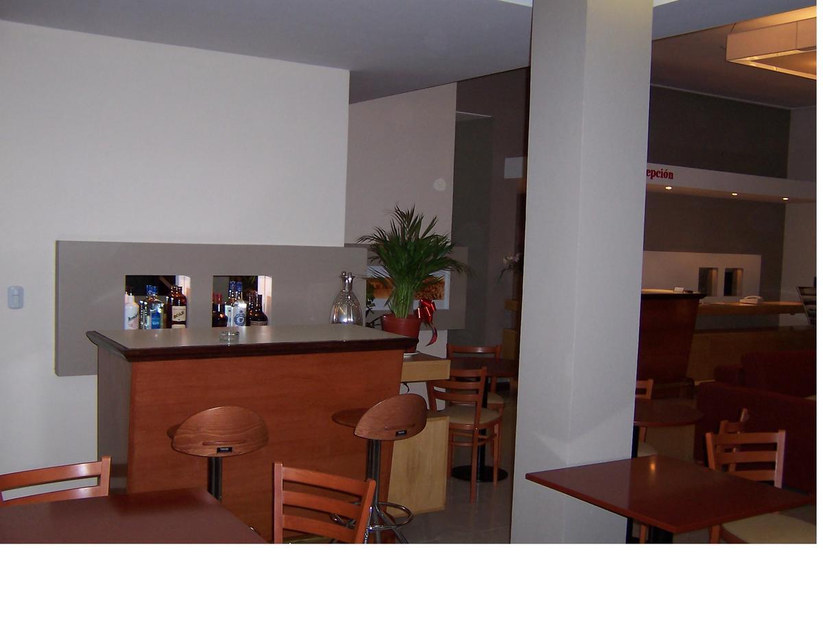 Hotel Trocadero Necochea Buitenkant foto